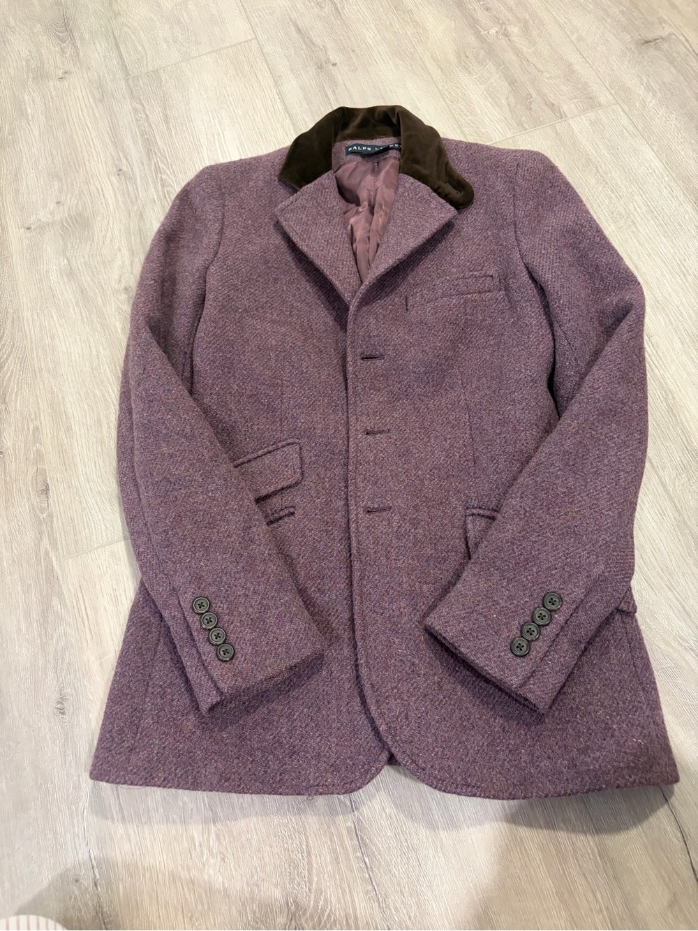 Woman’s vintage Purple Wool Blend Coat with Contrast Collar